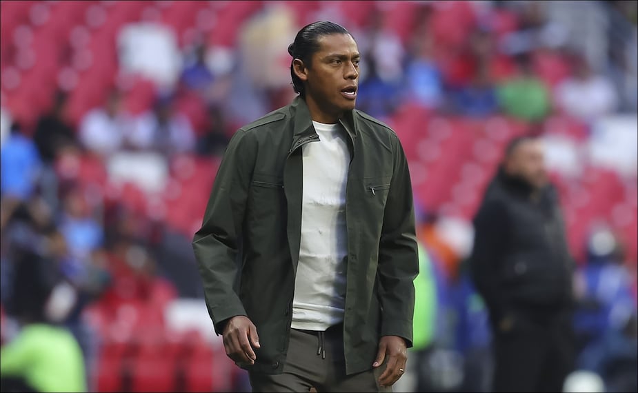 Joel Huiqui desea que Cruz Azul defienda su ADN ante América porque quiere nuevo triunfo en el Clásico Joven / FOTO: Imago7