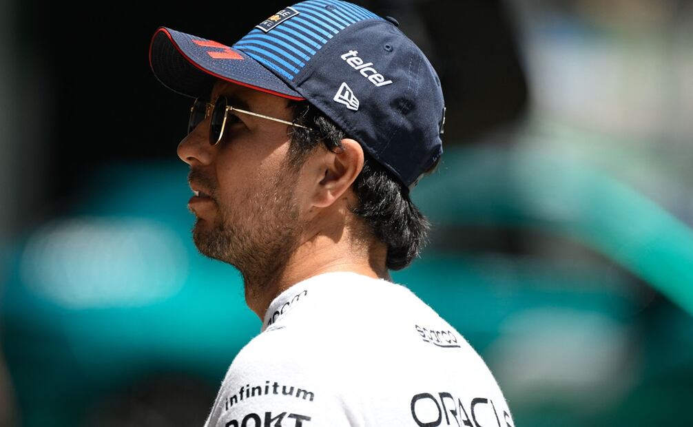 Checo Pérez durante las prácticas libres del Gran Premio de España - Foto: AFP