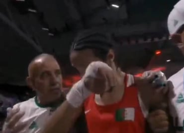Imane Khelif rompe en llanto luego de ganarle a la húngara que la llamó ‘bestia’