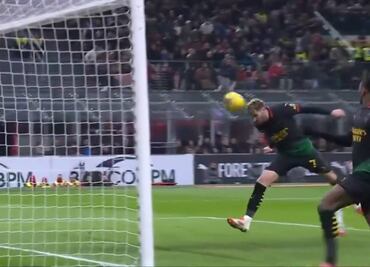 Santiago Giménez marcó su segundo gol con el Milan y todo San Siro lo ovacionó