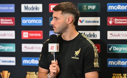 Santiago Giménez se muestra optimista a pesar de la goleada ante Colombia: "Vamos por buen camino"