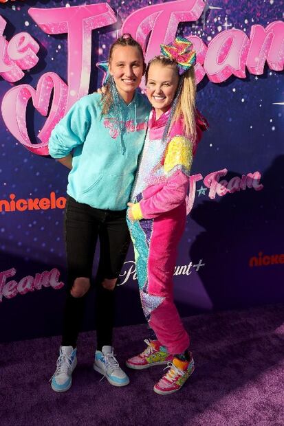 ¿Quién es Jojo Siwa, la influencer LGBTQ+ más famosa del momento? 