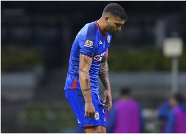 Juan Escobar sale de Cruz Azul y será nuevo futbolista del Toluca