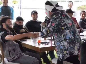 La vez que Brincos Dieras le dijo al Chino Huerta que iba a tener una carrera exitosa