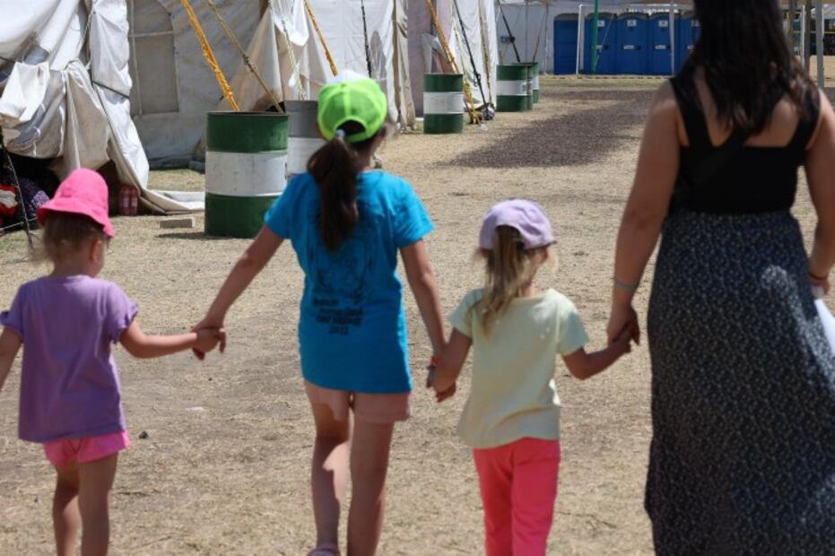 Refugiados ucranianos en albergue de Iztapalapa necesitan de tu ayuda