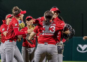 Pitcher de Diablos Rojos lanza el primer juego perfecto en la historia de Liga Mexicana de Softbol