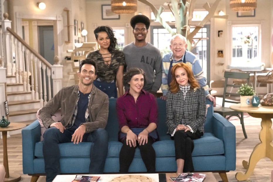 Mayim Bialik regresa para protagonizar la serie “Call Me Kat” de HBO Max