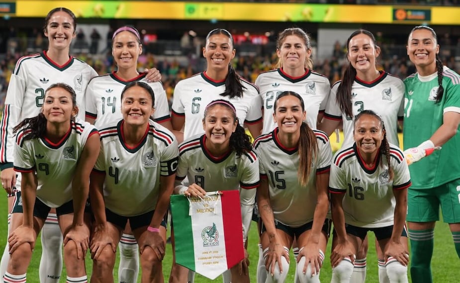 Selección Mexicana Femenil Foto: Twitter oficial de México femenil