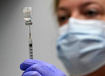 5 factores que debemos saber los vacunados de Covid sobre la variante Delta