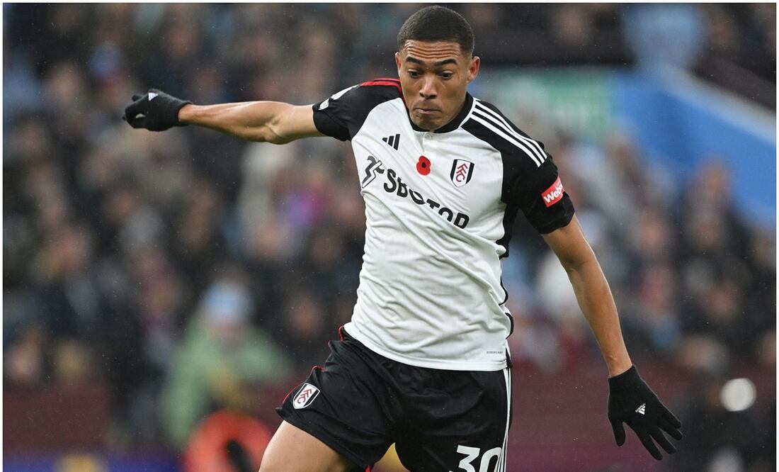 Carlos Vinicius jugando con el Fulham - Especial