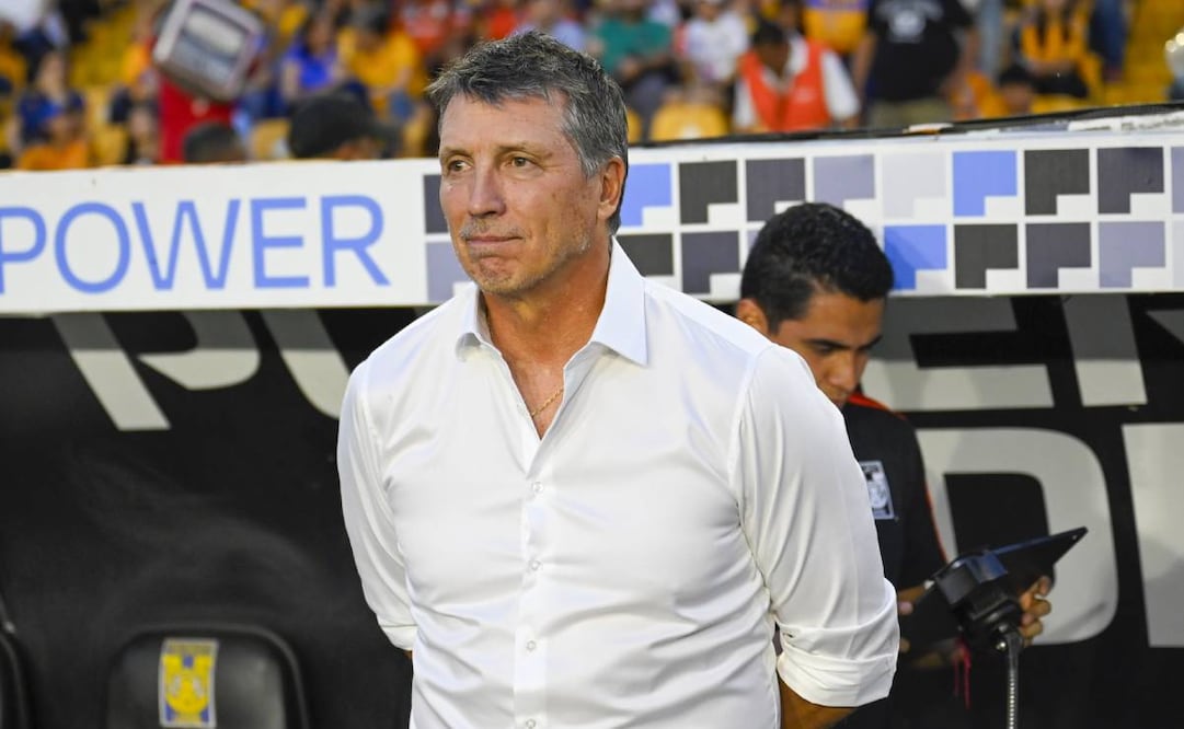 Robert Dante Siboldi se une a la lista de los posibles técnicos para dirigir al Necaxa. Foto: Imago7.