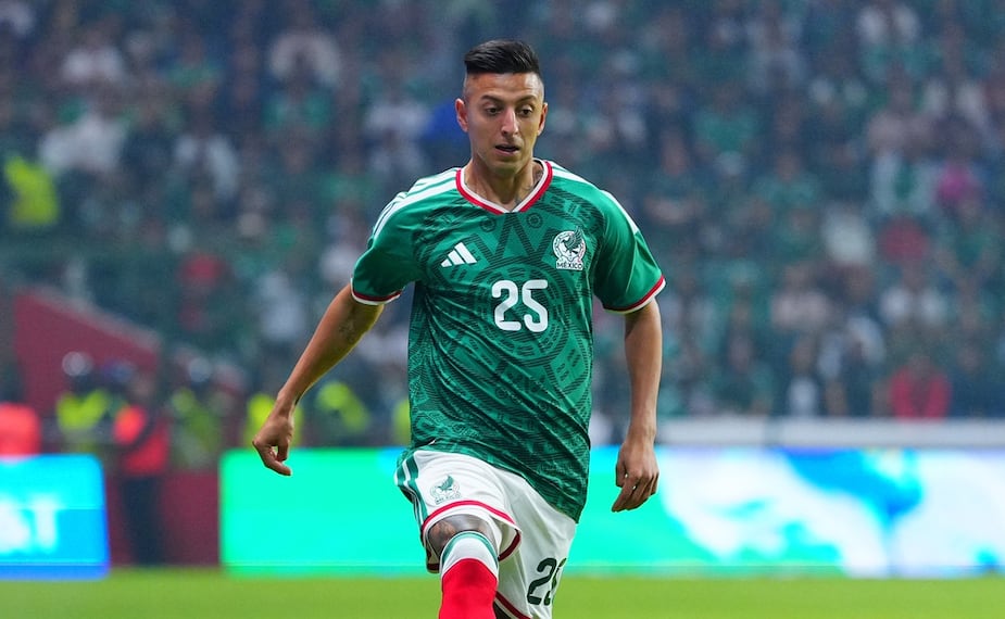 Roberto "El Piojo" Alvarado, durante el último partido de preparación de la Selección Mexicana para el Mundial de 2026 - Foto: Imago7