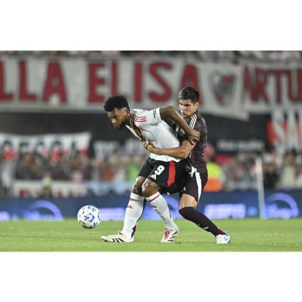 México cayó en su visita a River Plate en el Estadio Monumental. Foto: Imago7
