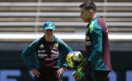 Andrés Vaca explotó porque Javier Aguirre no quiere a Luis Malagón: 'Espera un error para sentarlo'