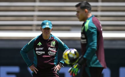 Andrés Vaca explotó porque Javier Aguirre no quiere a Luis Malagón: 'Espera un error para sentarlo'