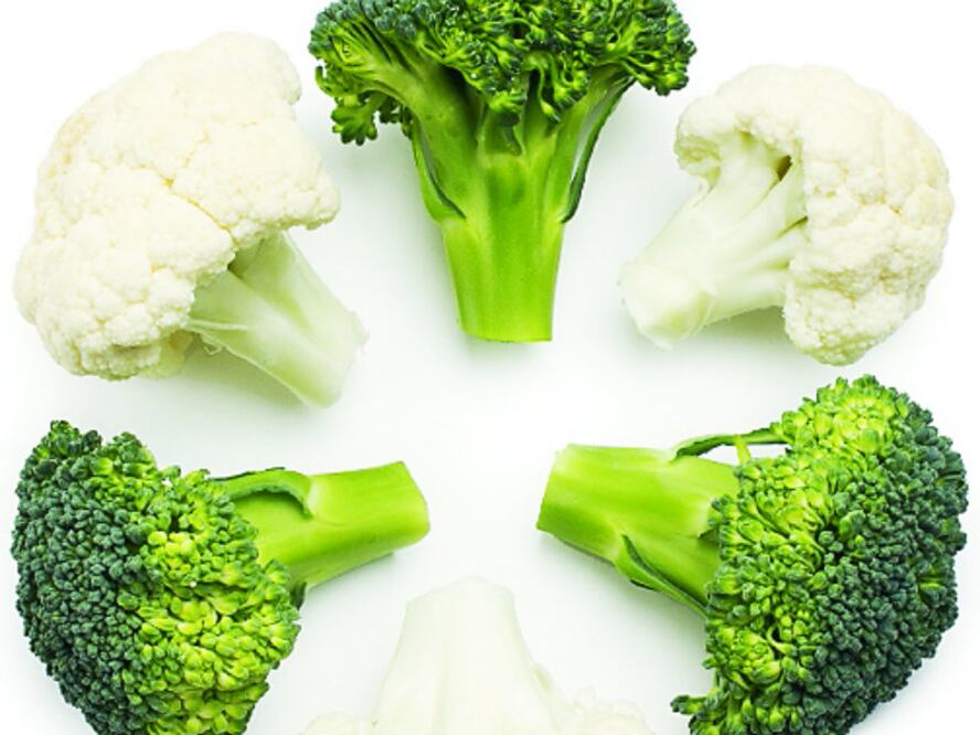 Esta verdura verde te aporta antioxidantes importantes para limpiar tu piel de impurezas y toxinas que provocan enrojecimiento e inflamación. Además, si te preocupan las arrugas, te dará una dosis de vitaminas para asegurarte de que tu piel siga flexible y sana por mucho tiempo. (Foto: El Gráfico)