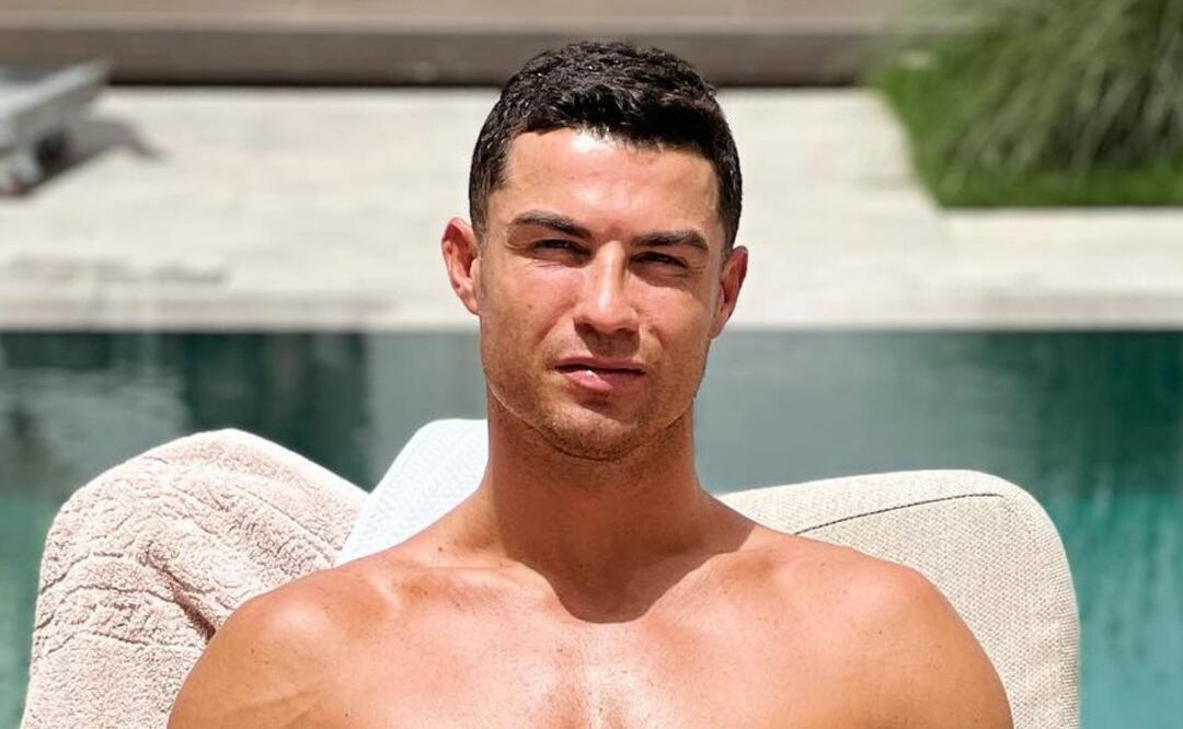 Cristiano Ronaldo posando. Fuente: Instagram @cristiano