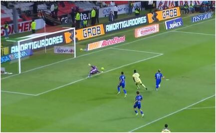 VIDEO: América madrugó al Cruz Azul y se adelantó en el marcador con gol de Quiñones