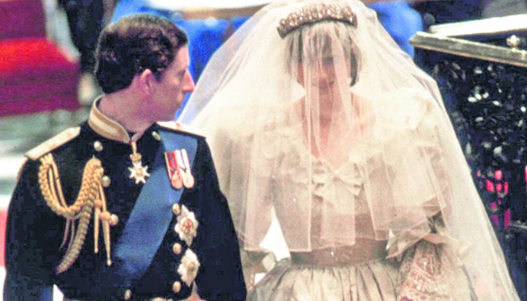 10 detalles indiscretos sobre la boda de Lady Di y el príncipe Carlos