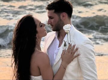 Santiago Giménez se casó con Fernanda Serrano; estas son las mejores fotos de su boda