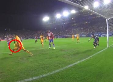 ¿Ayudaron a Tigres? VAR no marcó mano de Diego Reyes que evitó el segundo gol del Atlético San Luis