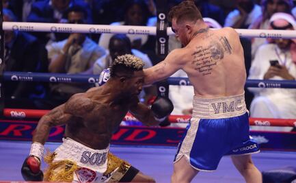 El réferi le pidió a Canelo Álvarez que soltara más golpes en la pelea con William Scull