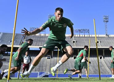 Santi Giménez, Chucky Lozano, Edson y Memo Ochoa se integran a la Selección Mexicana