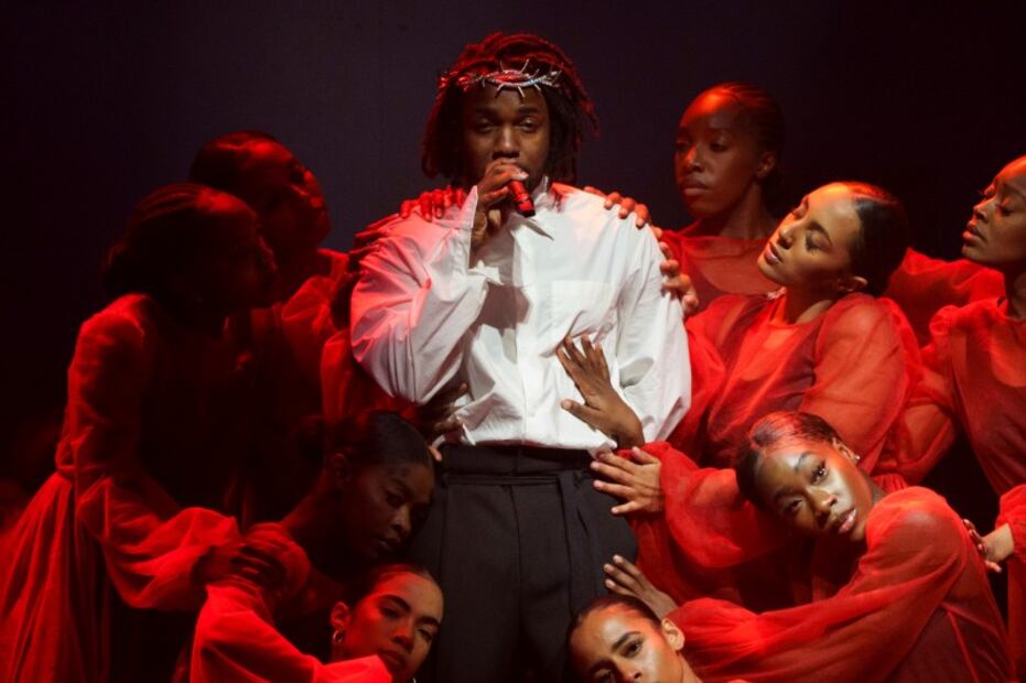 5 datos de Kendrick Lamar y su corona de espinas hecha de diamantes por Tiffany