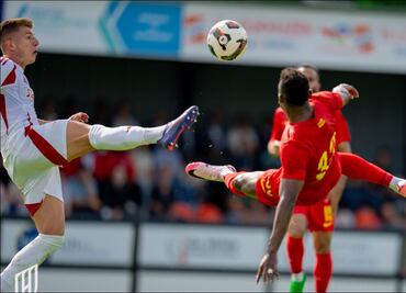 Julián Quiñones se estrenó con un golazo de tijera en su nuevo equipo del futbol de Arabia Saudita
