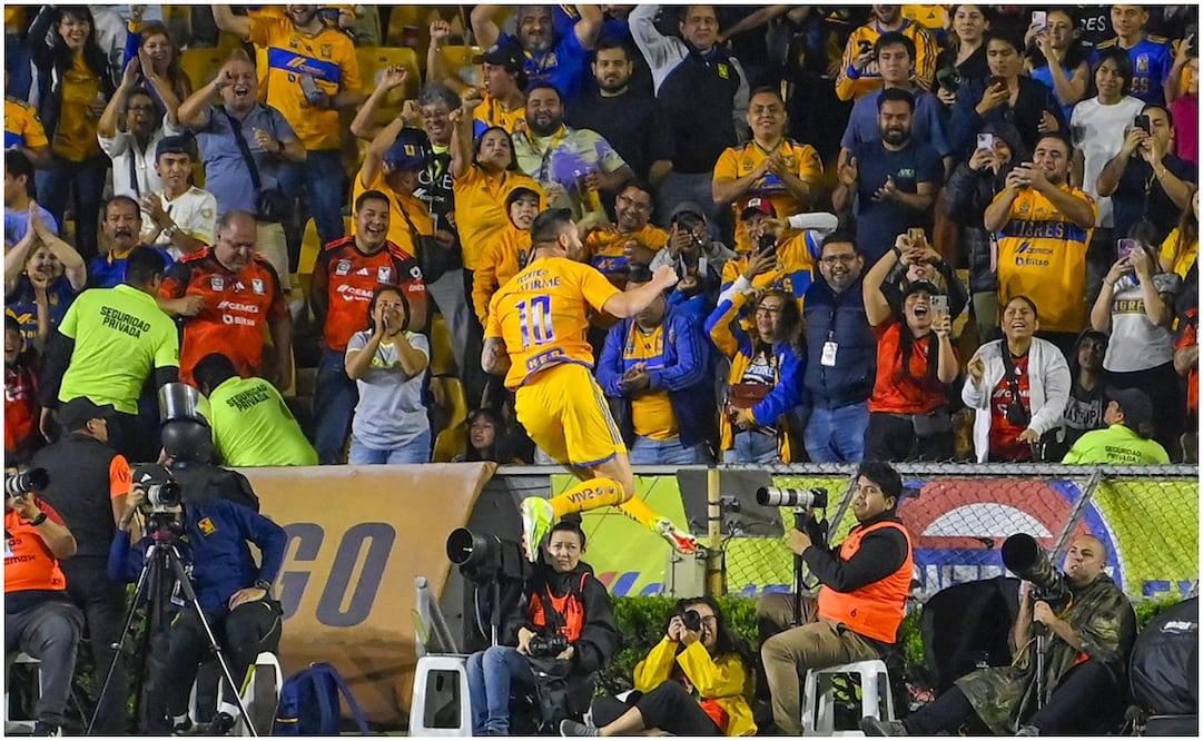 André-Pierre Gignac celebrando su gol ante Bravos de Juárez / FOTO: Imago7