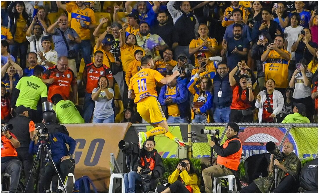 André-Pierre Gignac celebrando su gol ante Bravos de Juárez / FOTO: Imago7