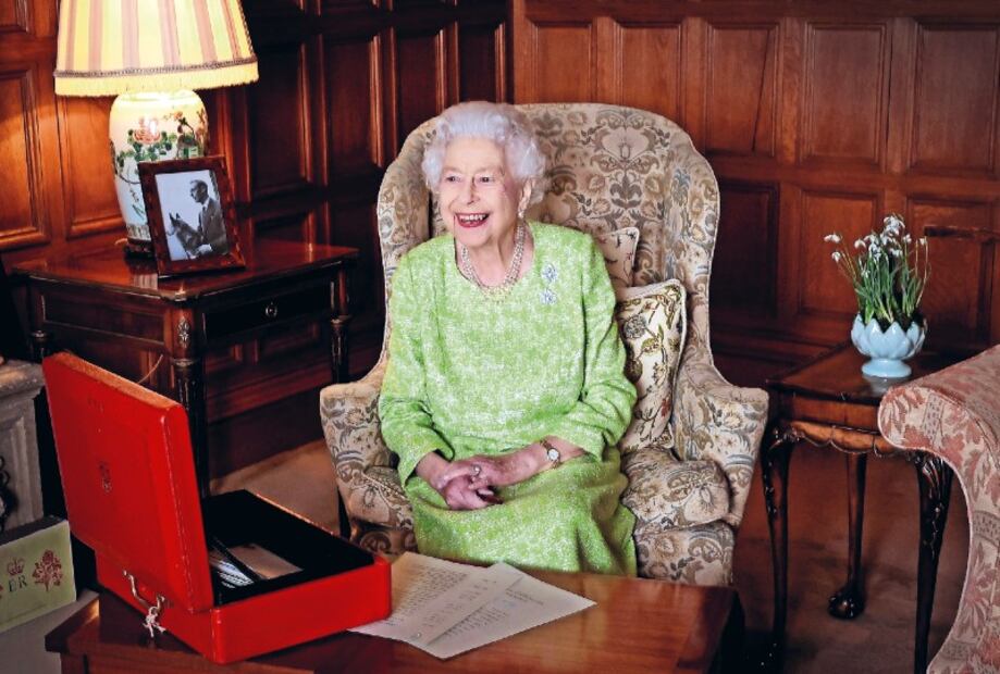 La reina Isabel II podría eludir su tradicional discurso en el Parlamento este año