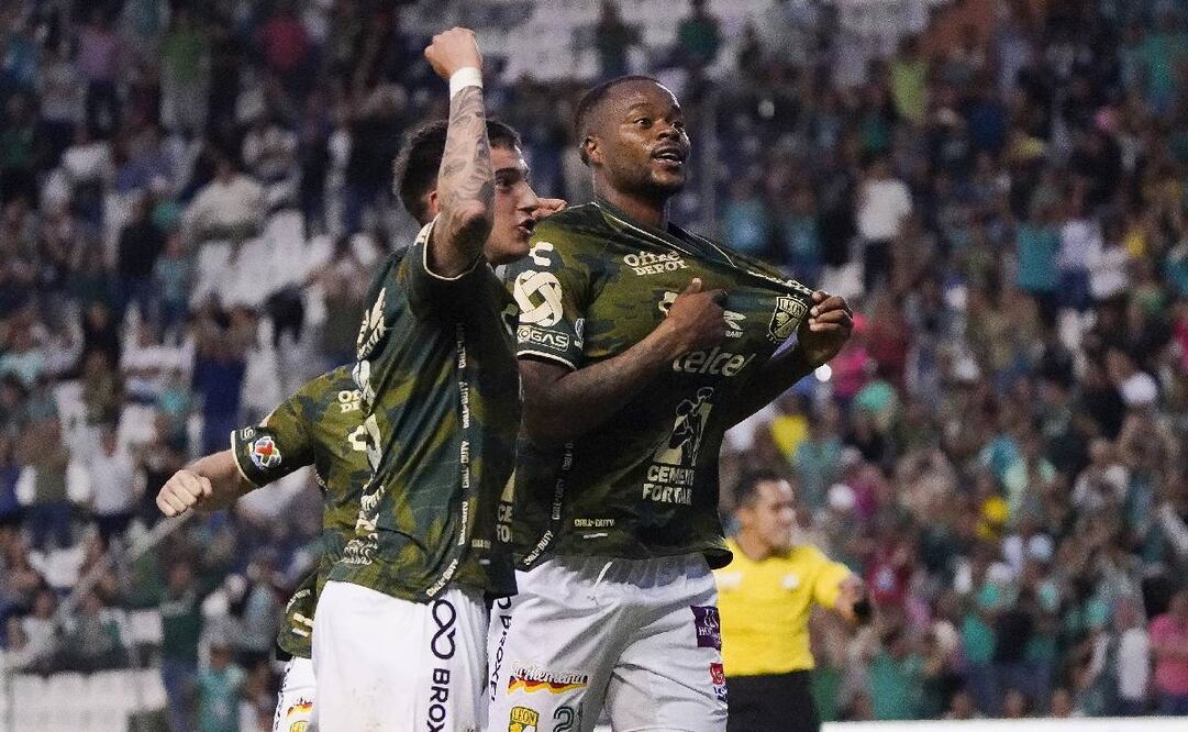 Stiven Barreiro, en el último suspiro, le dio el triunfo al León sobre el Atlético de San Luis. Foto: Imago7