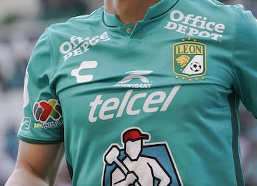 León firma a un futbolista chileno que está en libertad condicional