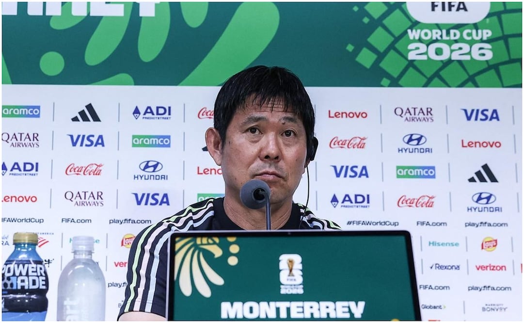 Técnico de Japón Foto: AP