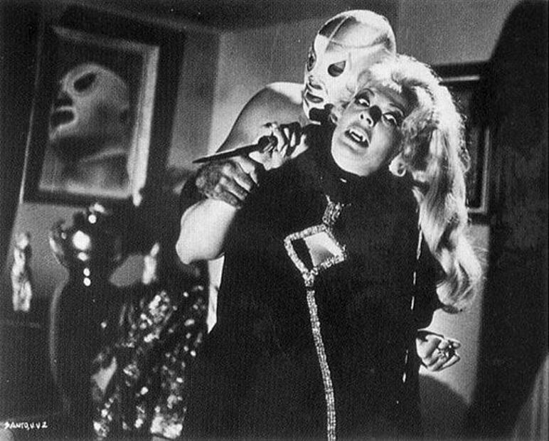 El Santo, la leyenda que se enfrentó a las peores mujeres
