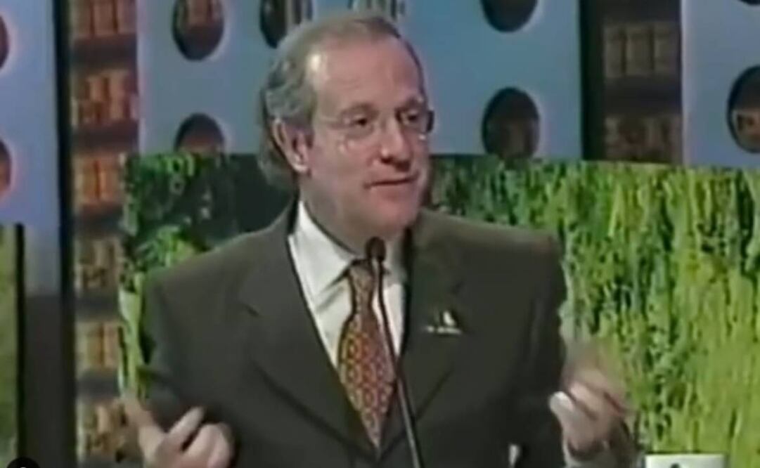 José Ramón Fernández estuvo al frente del área de deportes de TV Azteca durante 30 años. Foto: Especial