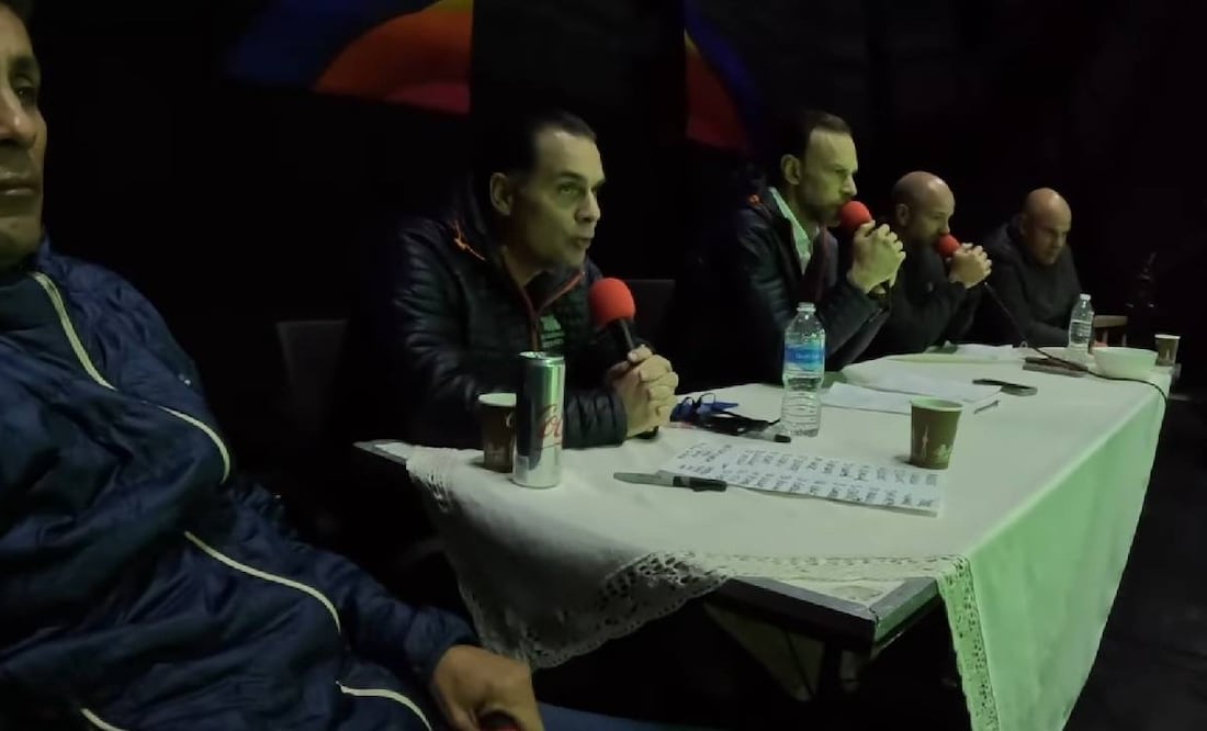 Martinoli, Luis García, Jorge Campos y Zague narraron el América vs Tigres desde un foro de TV Azteca. Foto: Especial