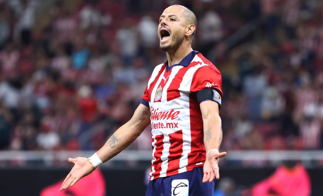 Chicharito ha dejado de ser uno de los jugadores consentidos por la afición. Foto:Imago7.