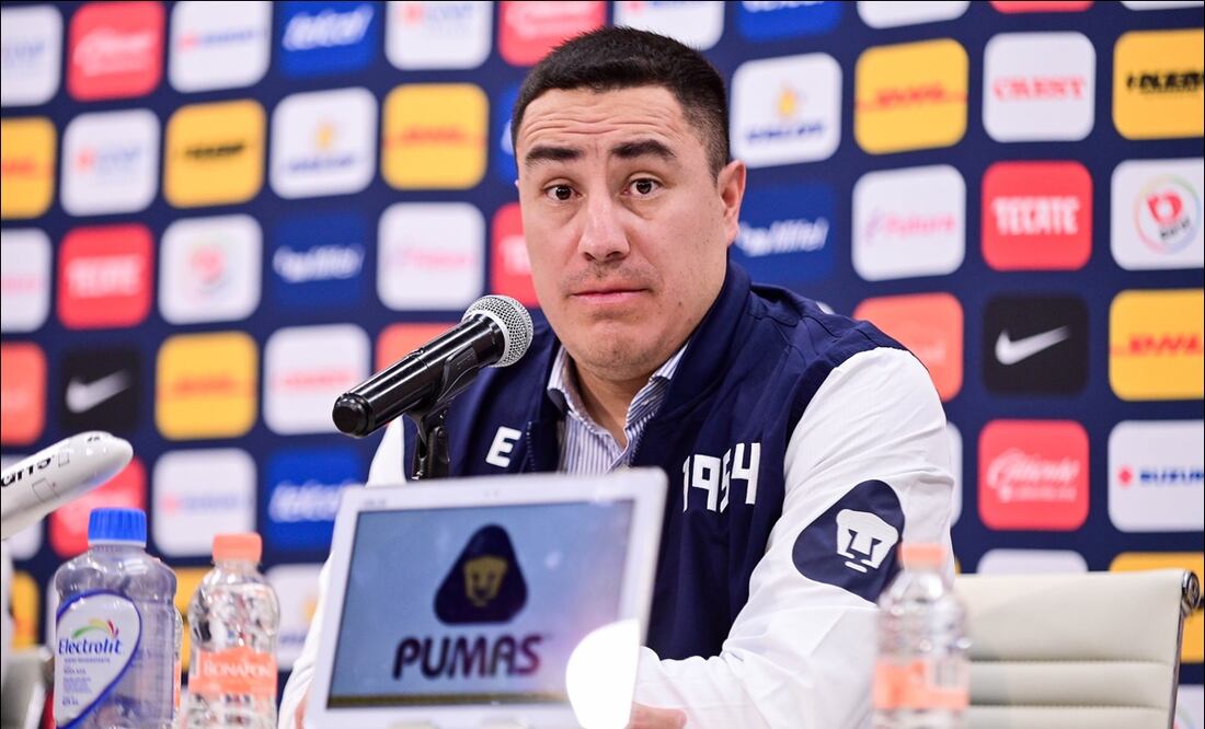 Efraín Juárez, durante su presentación como director técnico de los Pumas. FOTO: Imago7