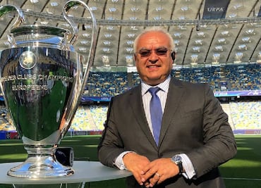 Luis Omar Tapia volverá a narrar la Champions League a partir de la próxima temporada