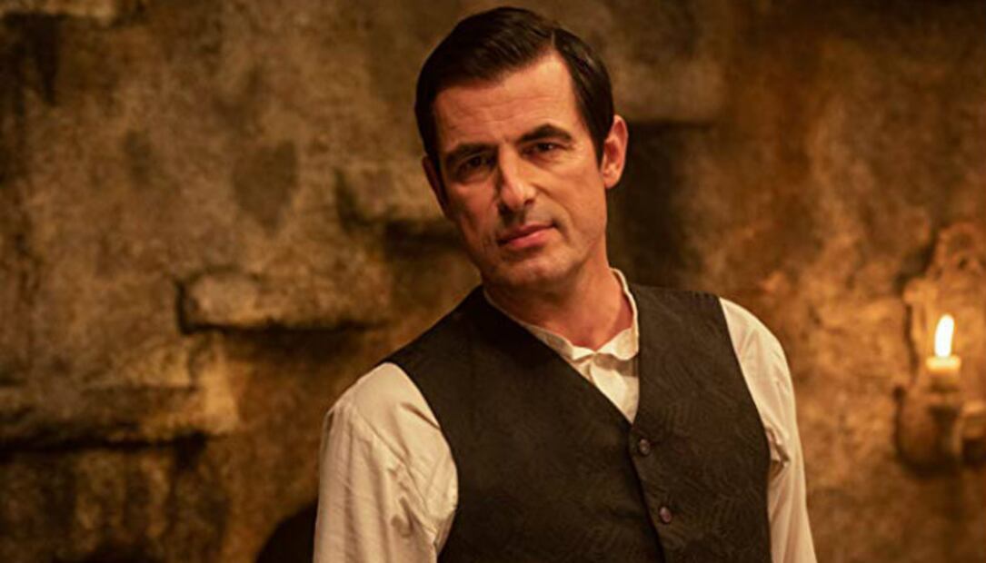 5 razones para ver la nueva miniserie de “Drácula” en Netflix
