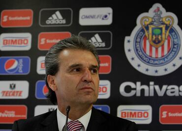 Chivas es un reflejo de la Selección Mexicana, asegura Néstor de la Torre; el expresidente defendió la identidad del Rebaño