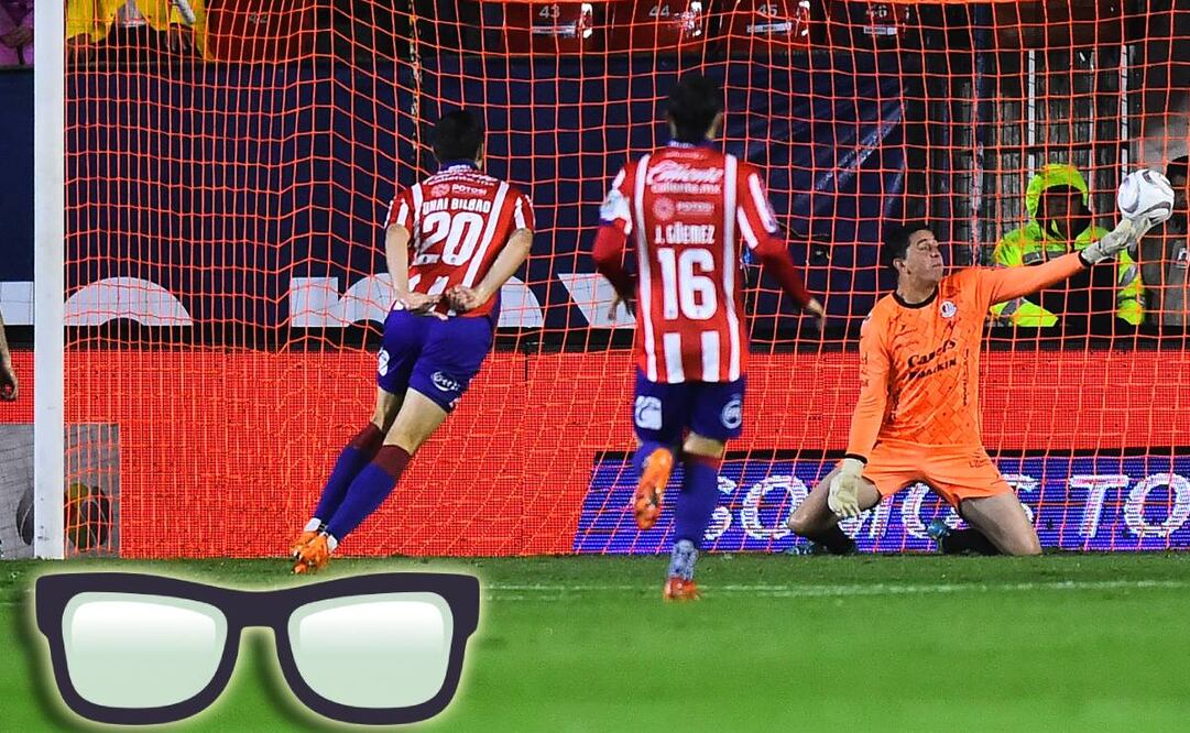 San Luis no pudo aportar ningún gol a su dinámica de regalar lentes. Foto: Imago7