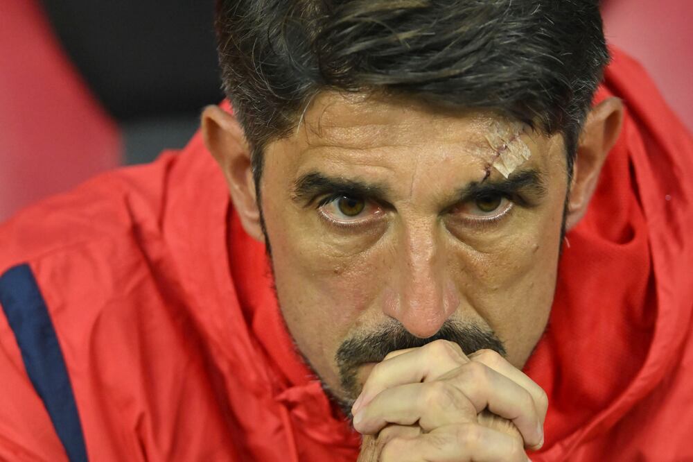 Las puntadas de Veljko Paunovic serían por culpa de Víctor Guzmán / Foto: Imago7