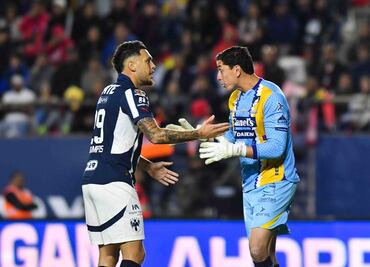 Comisión de Árbitros acepta que Andrés Sánchez sí cometió una falta contra Lucas Ocampos, durante la Semifinal de Ida