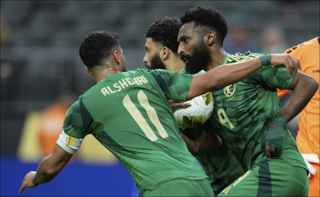Conoce quiénes son las estrellas de Arabia Saudita, oponente de la Selección Mexicana en Copa Oro / FOTO: AP