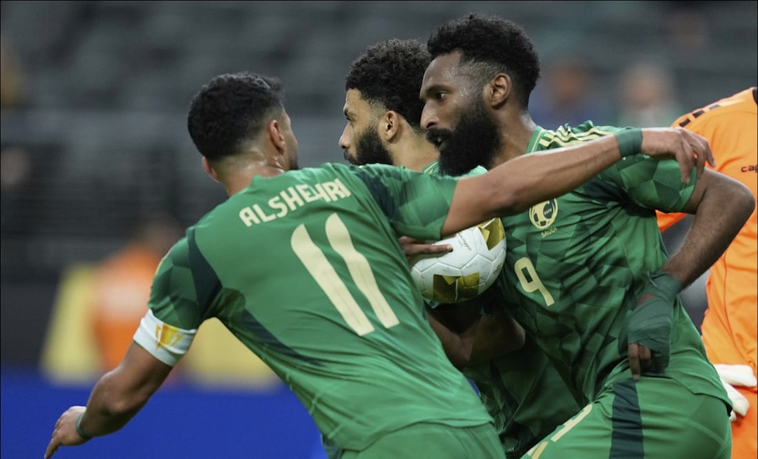 Conoce quiénes son las estrellas de Arabia Saudita, oponente de la Selección Mexicana en Copa Oro / FOTO: AP