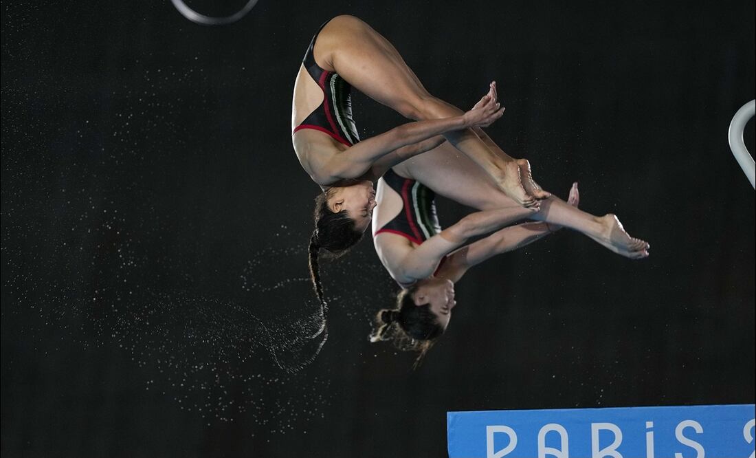 Alejandra Orozco y Gabriela Agúndez tendrán acción en la plataforma de 10m en Paris 2024. FOTO: AP