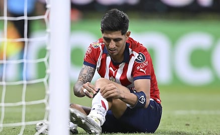 ¿Tiene problemas legales? Revelan el motivo por el cual Pocho Guzmán ya es banca en Chivas